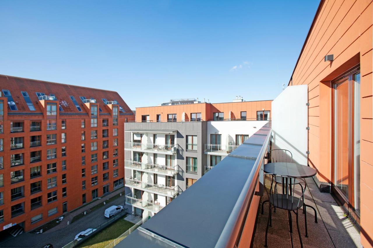 Marine Studio With Balcony And Parking By Tyzenhauz Гданьск Экстерьер фото
